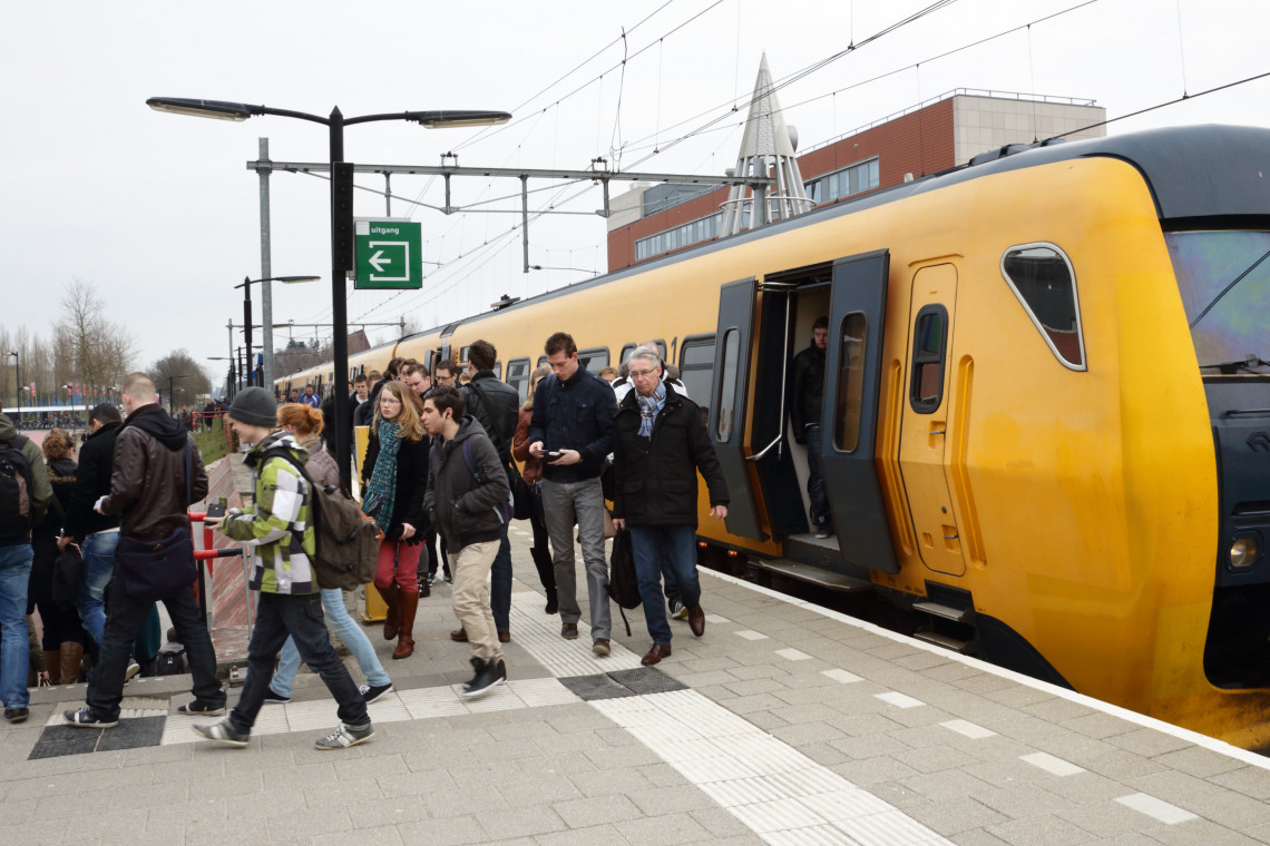 ‘Maak geen melkkoe van boete ov-studentenkaart’ - U-Today