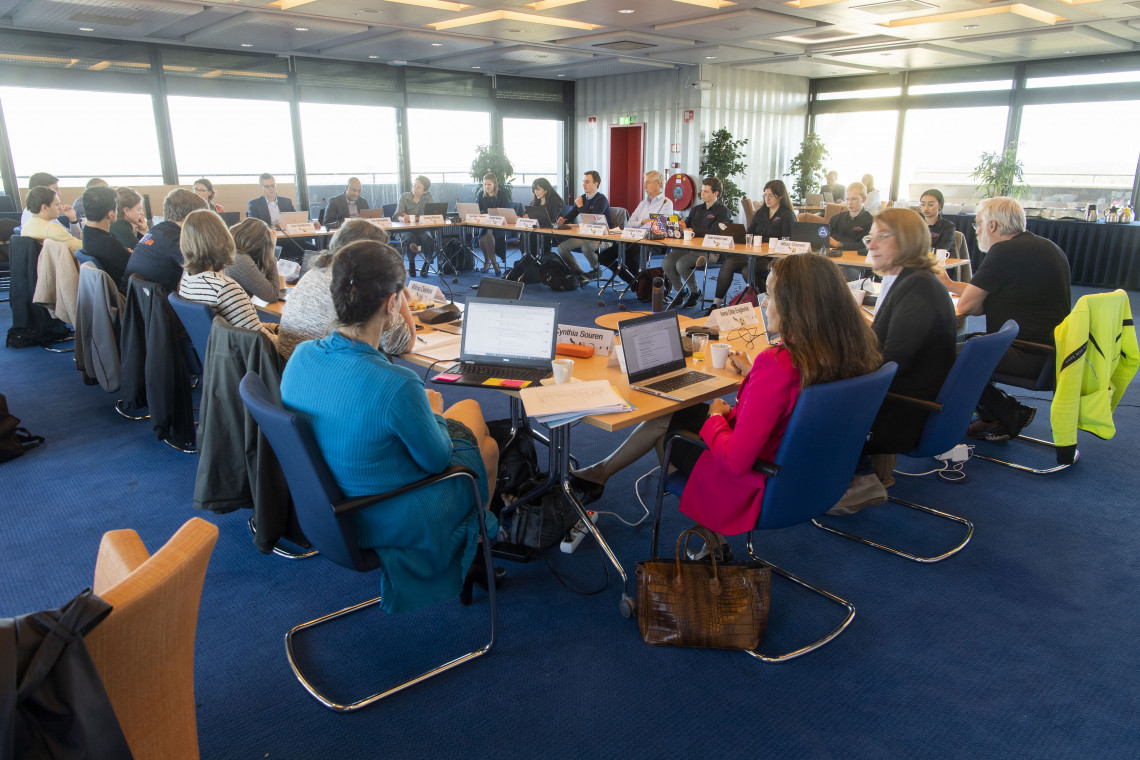 University Council on smoking policy, crisis countries and cooperation