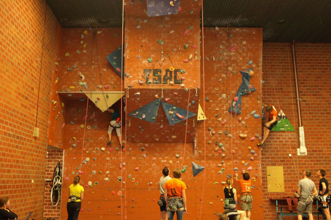 De klimgeiten van de Twentse Studenten Alpen Club