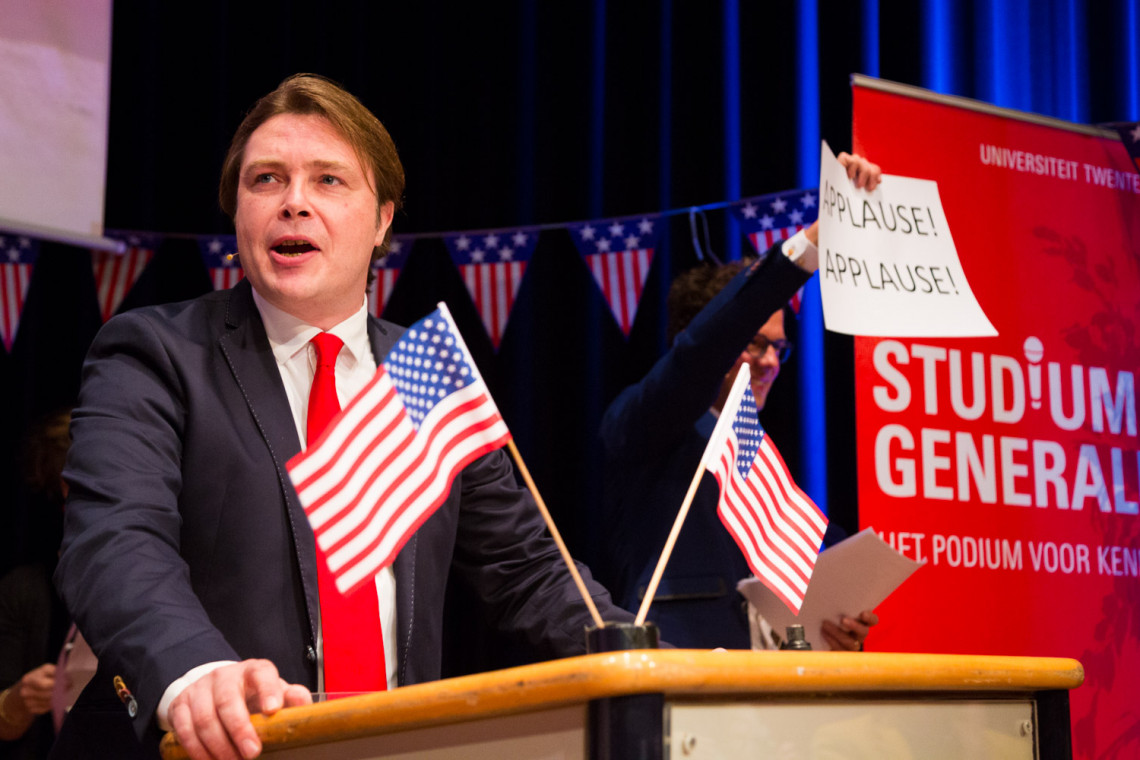 Archive U-Today (2016): during a 'presidential debate' hosted by Studium Generale.