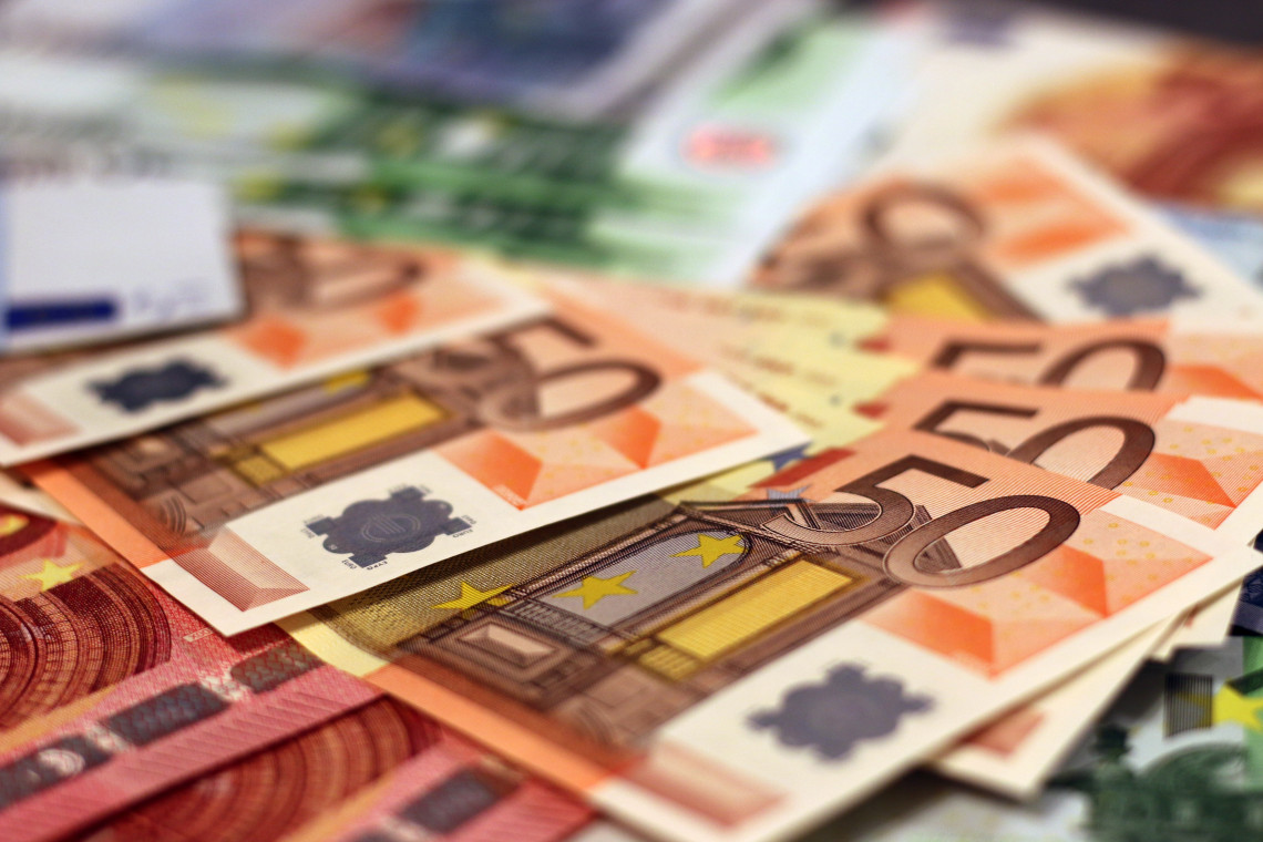 Coronacrisis Maastricht reserveert 5 miljoen euro, hoeveel is dat elders? UToday Coronacrisis Maastricht reserveert 5 miljoen euro, hoeveel is dat elders? UToday