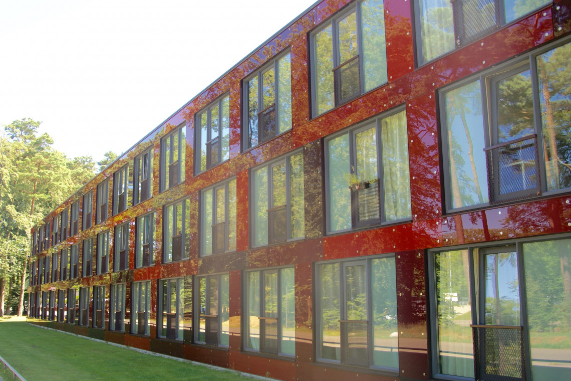 Foto: studentenwoningen op de campus.