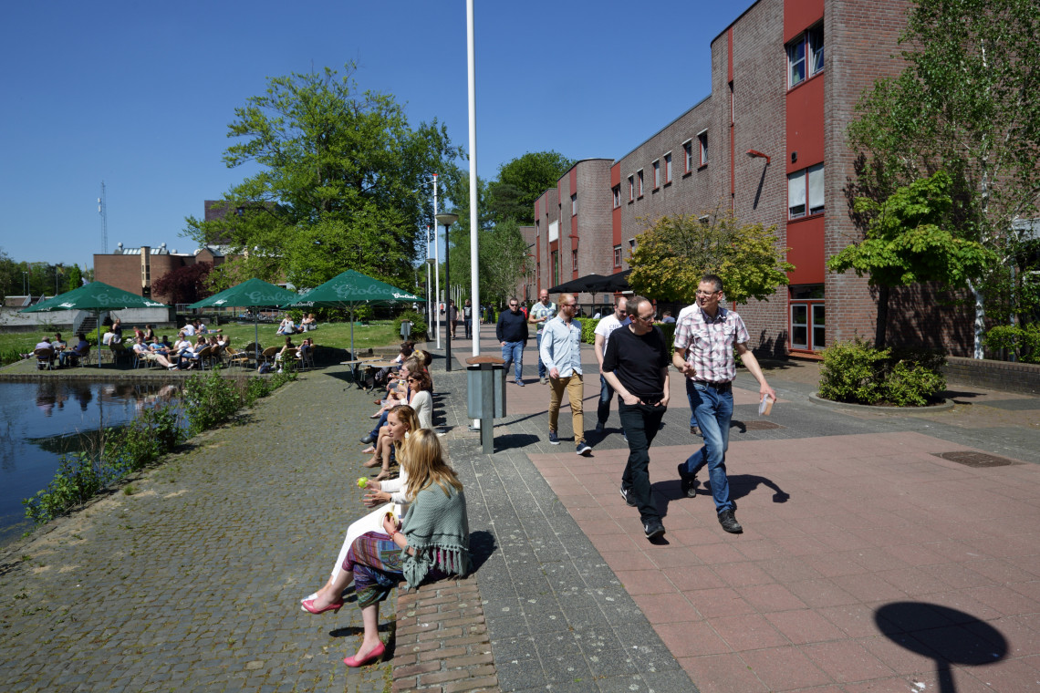 Cao universiteiten meer loon, en ooit meer vaste banen UToday