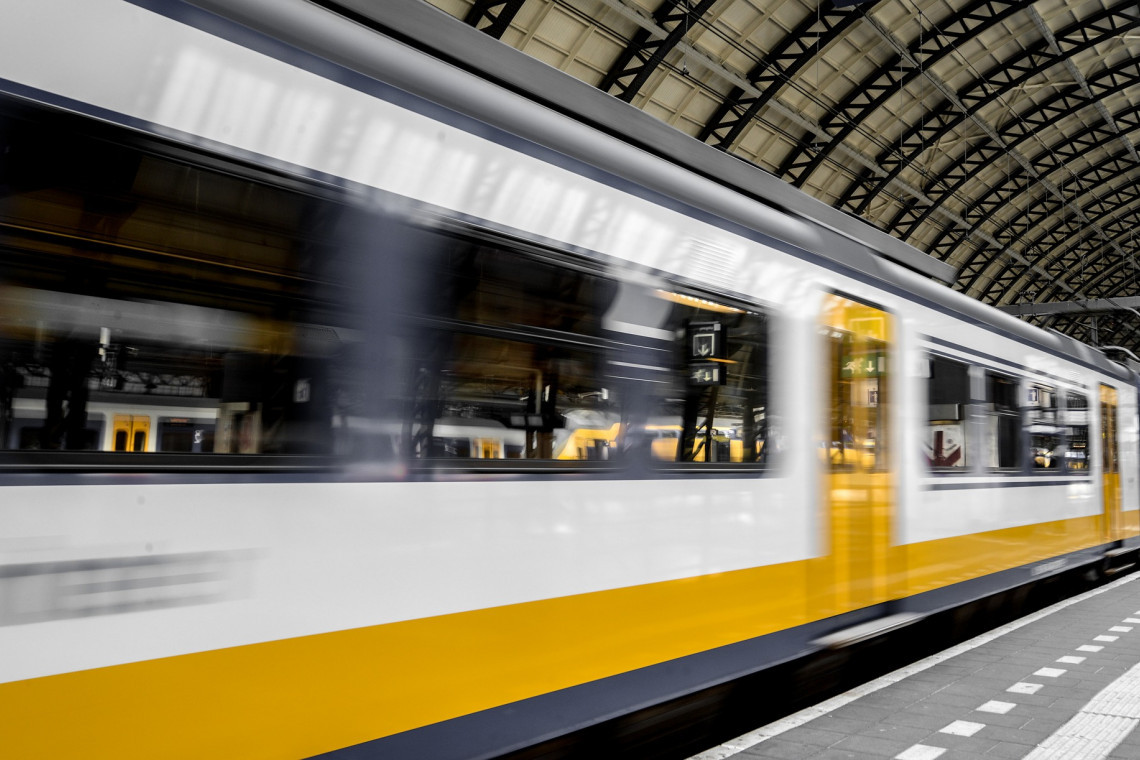 Erasmus-student wil best met de trein, als het niet te duur is - U-Today