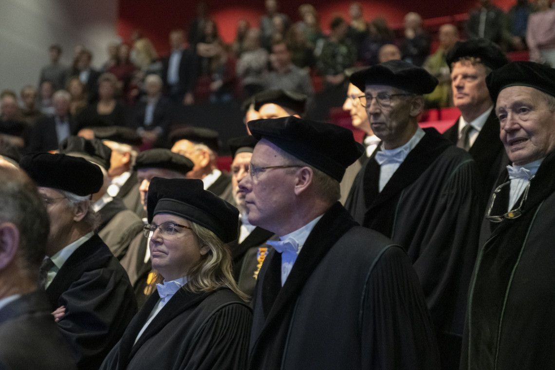Percentage of women professors not growing fast enough - U-Today