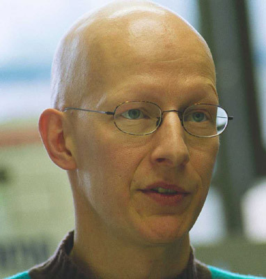 UT-professor Willem Vos named Fellow of the Optical Society - U-Today