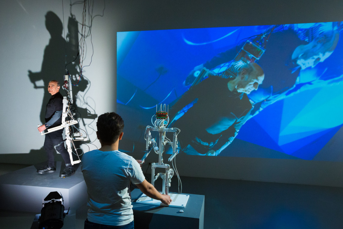 The ‘man with three ears’ in Twente UToday