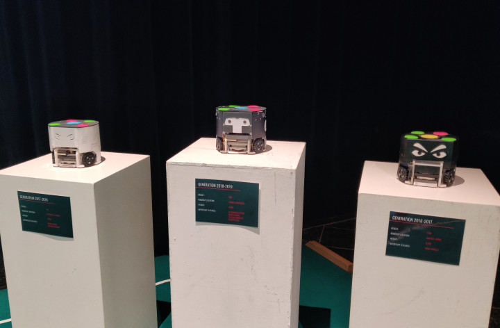 WALL-E en Skynet: de nieuwe robots van RoboTeam Twente - U-Today